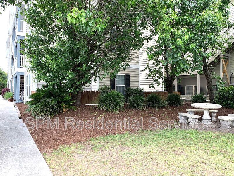 3rd Floor, Across from CFCC, Walk to Riverwalk, Downtown property image