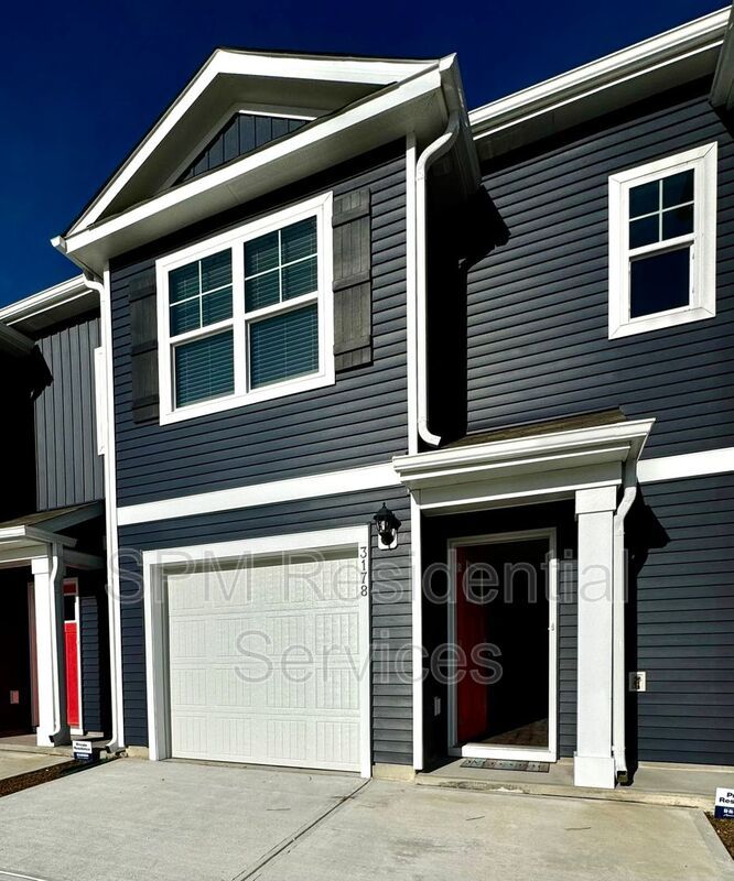 FITNESS CENTER, COMMUNITY POOL, PICKLE BALL COURT AND MORE! property image