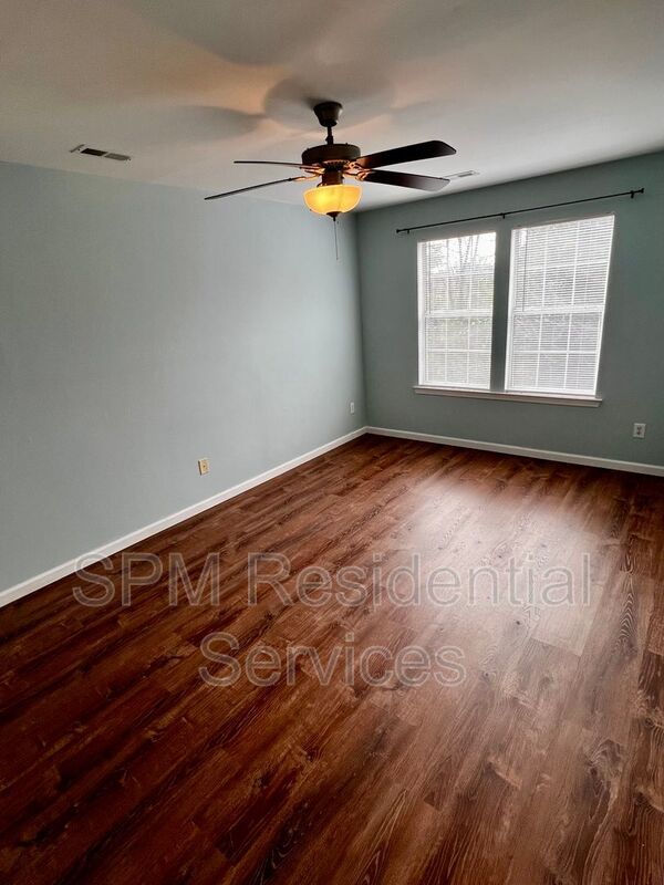 3 Bedroom home for rent - pet friendly property image