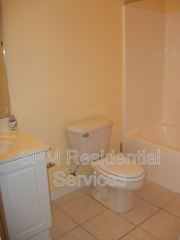 The Arbors at Westgate - Sidewalk lined streets within walking distance to shops/restaurants. property image