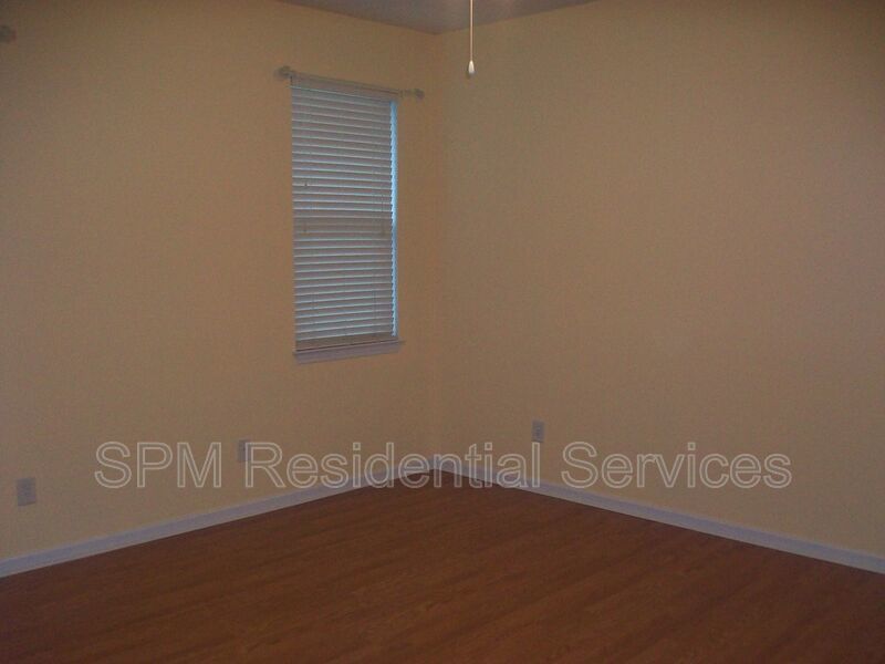 The Arbors at Westgate - Sidewalk lined streets within walking distance to shops/restaurants. property image