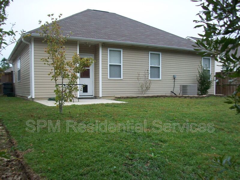 The Arbors at Westgate - Sidewalk lined streets within walking distance to shops/restaurants. property image