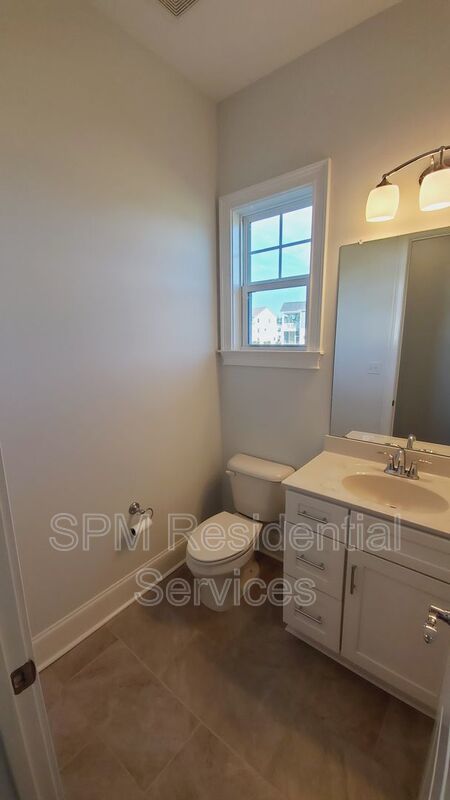 4 Bedroom Home in Summerhouse on Everett Bay property image
