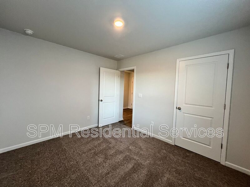 Open Concept Floorplan, Great Amenities! property image