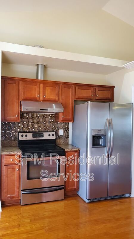 4 Bedroom in Beautiful neighborhood in Courtney Pines property image