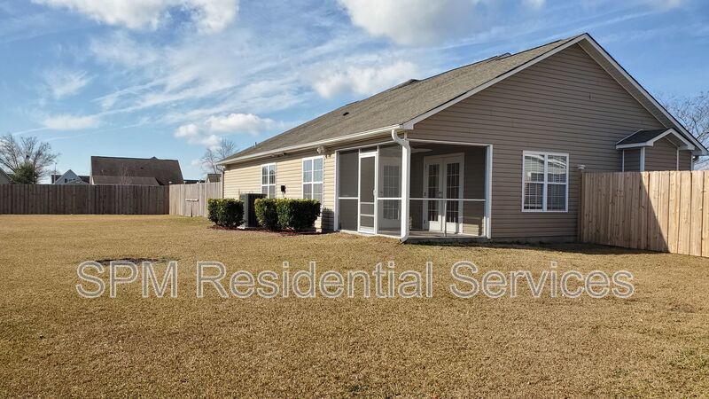 4 Bedroom in Beautiful neighborhood in Courtney Pines property image