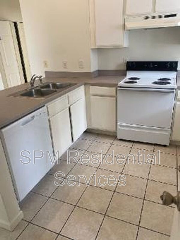 Wellspring Way Townhomes (2 Bed 2 Bath Patio Home - Mature neighborhood) property image