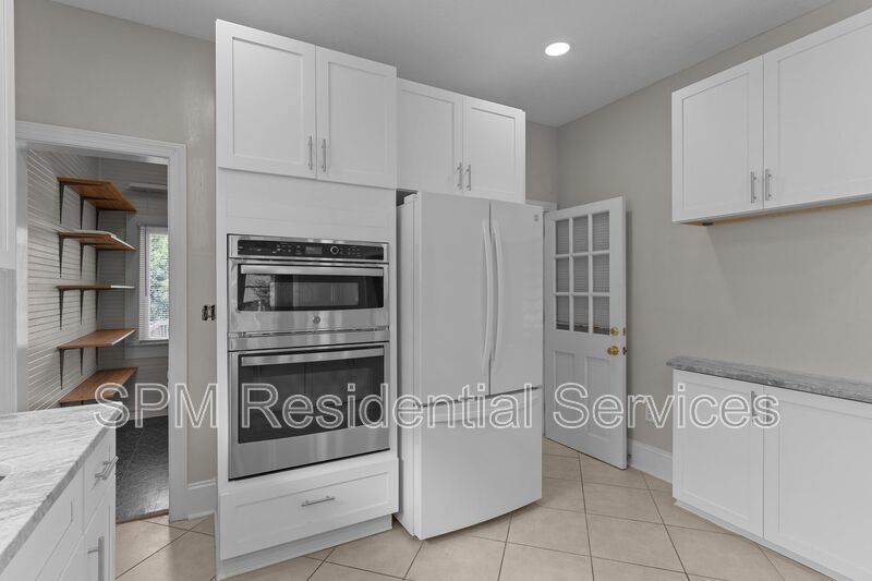 Beautiful Historic Bungalow! property image