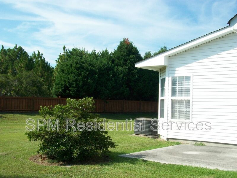 Merestone Townhouse 2 bedroom / 2 bath Midtown in Wilmington NC 28412 property image