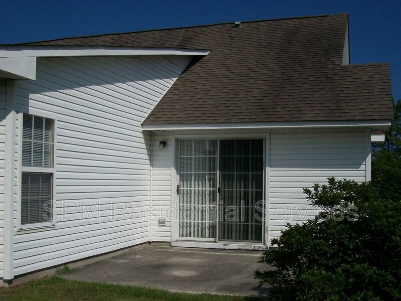 Merestone Townhouse 2 bedroom / 2 bath Midtown in Wilmington NC 28412 property image