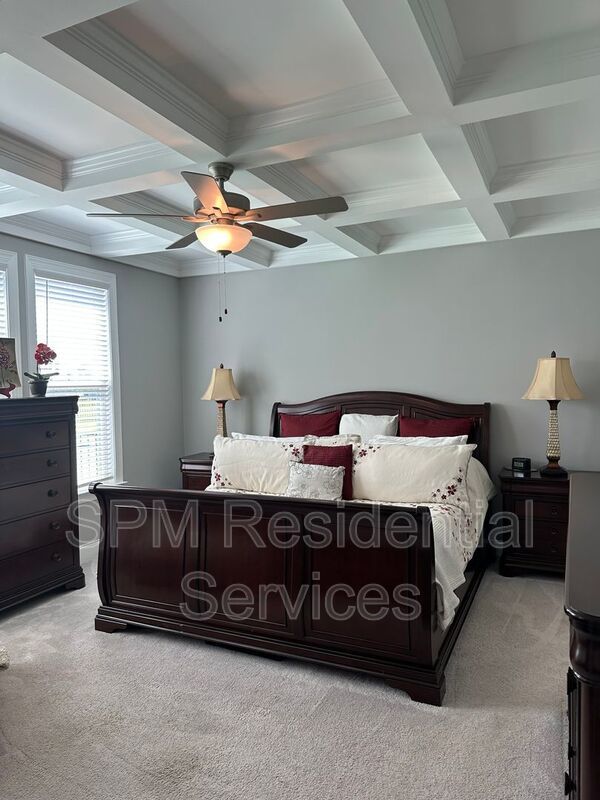 4 Bedroom 2 Story Beautiful Home with Community Pool property image