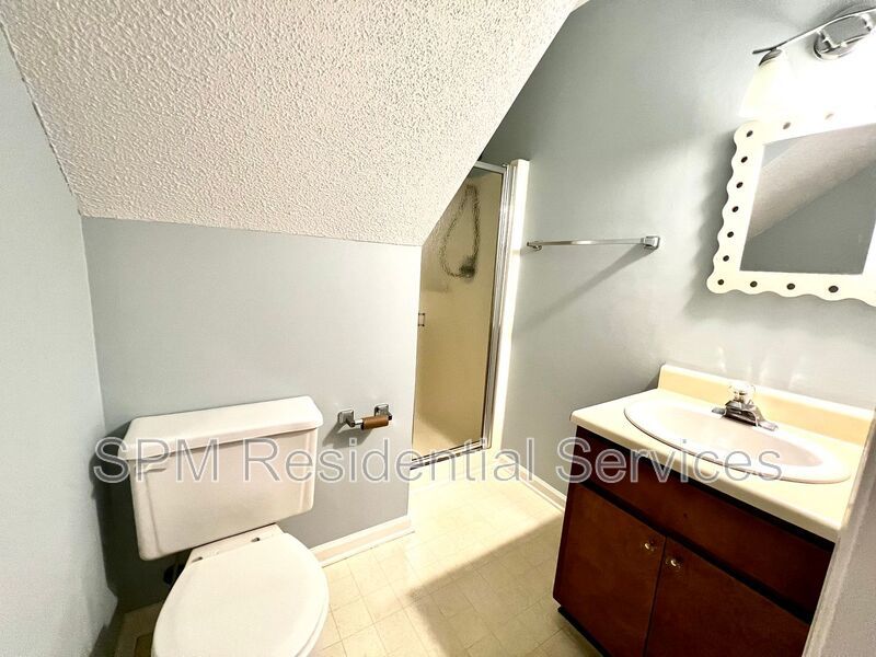 2 Bedroom Condo with Fenced in Back Patio & Community Pool property image