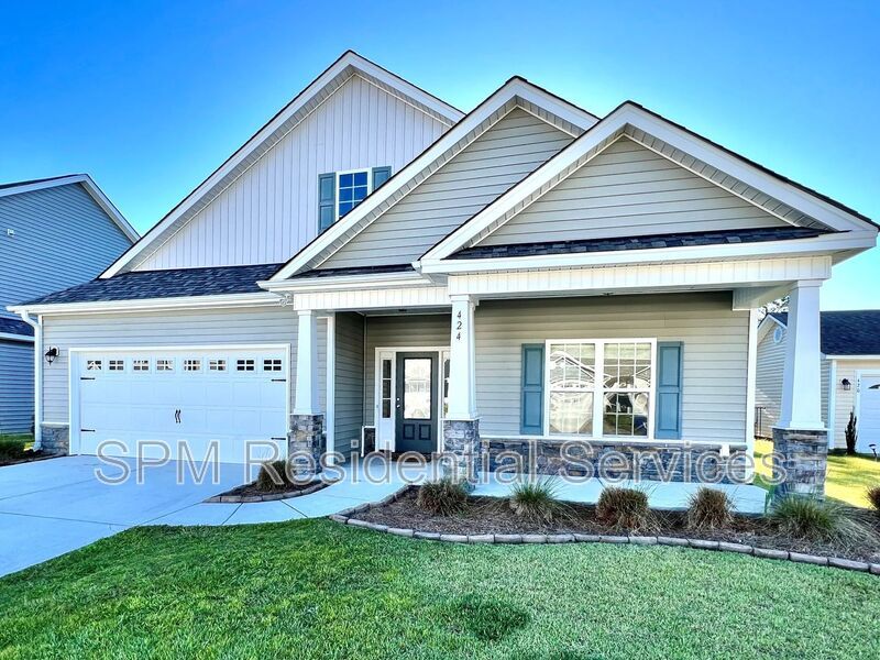 Fenced Yard, Community Pool, Clubhouse - Tylers Cove @ Mallory Creek property image