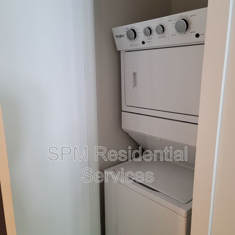 3rd Floor, Corner Unit, Close to CFCC property image
