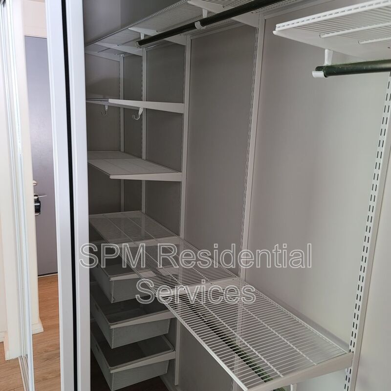3rd Floor, Corner Unit, Close to CFCC property image