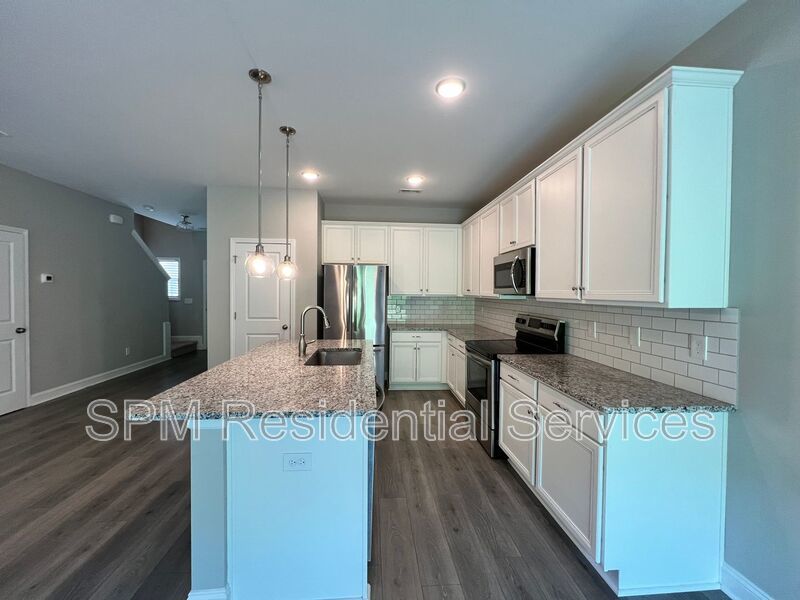 Wonderful Lewis Creek Home property image