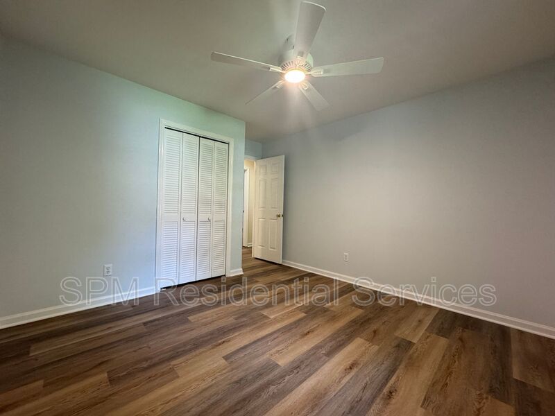 Bayshore Estates - Large Back Deck, Lawncare Included, Community Boat Ramp property image