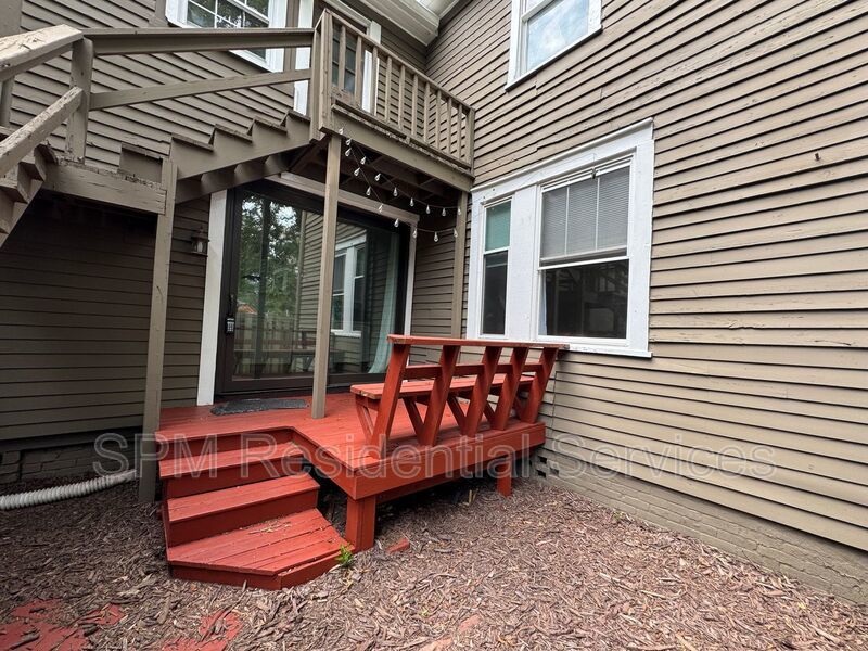 Historic Downtown Wilmington 1 Bed/1 Bath - 1 Mile from the Cape Fear Riverfront property image