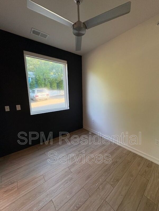 1st Floor Close to Brooklyn Arts District property image