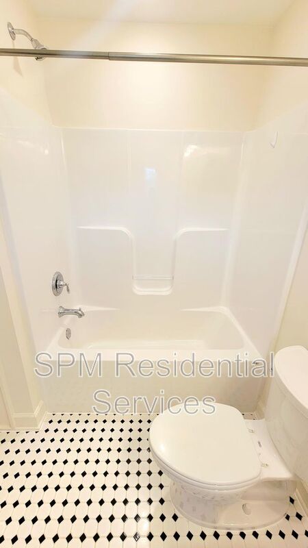 3 Bedroom Home Close To UNCW! property image