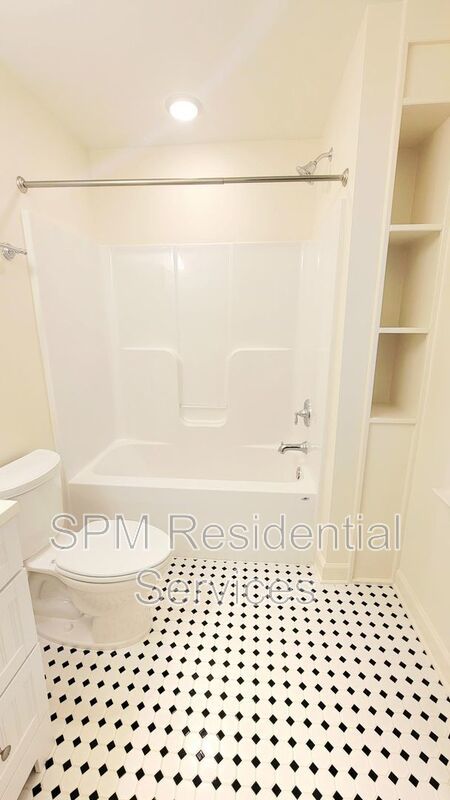 3 Bedroom Home Close To UNCW! property image