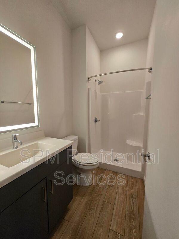 1st Floor, Brooklyn Arts District, Castle Street District property image