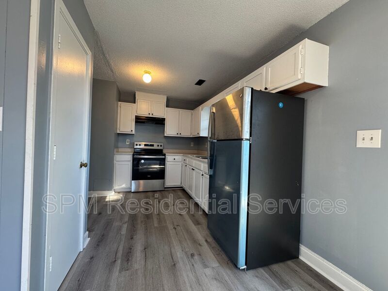 Castle Hayne - 3 Bed/1.5 Bath - Single Story Home, Large Fenced In Yard, Bonus Storage Shed property image