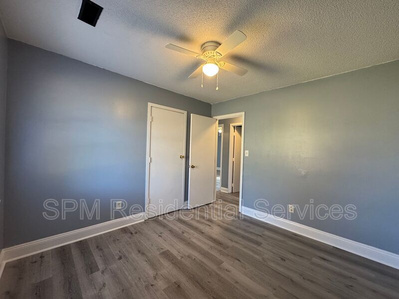 Castle Hayne - 3 Bed/1.5 Bath - Single Story Home, Large Fenced In Yard, Bonus Storage Shed property image