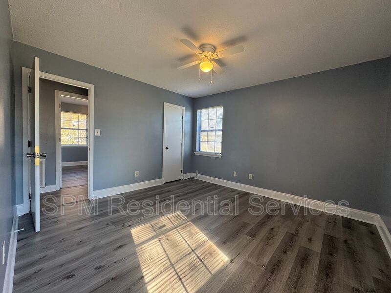 Castle Hayne - 3 Bed/1.5 Bath - Single Story Home, Large Fenced In Yard, Bonus Storage Shed property image