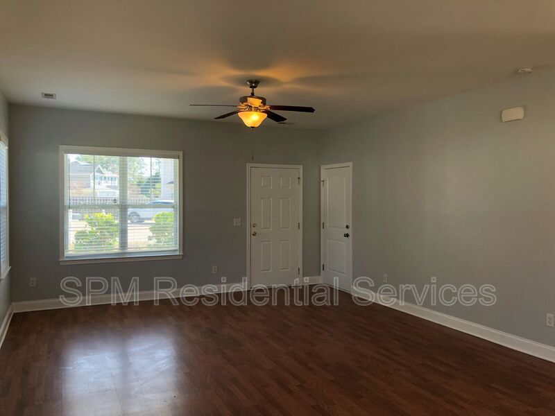 3 Bedroom in Beautiful neighborhood in the woods at Murrayville property image
