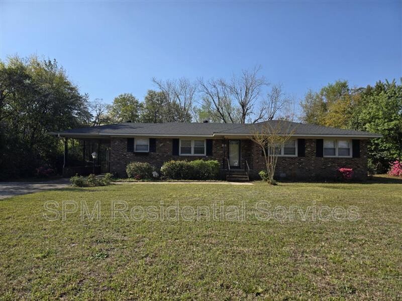 3 Bedroom Brick Home For Rent, Small dog permitted property image