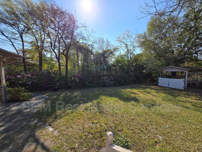 3 Bedroom Brick Home For Rent, Small dog permitted property image