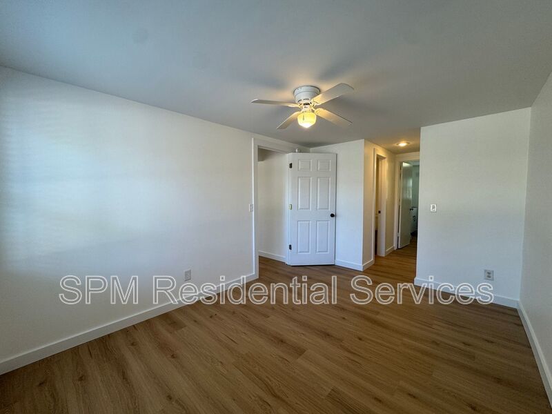 First Floor Unit, Located 0.5 miles from Beach Access property image