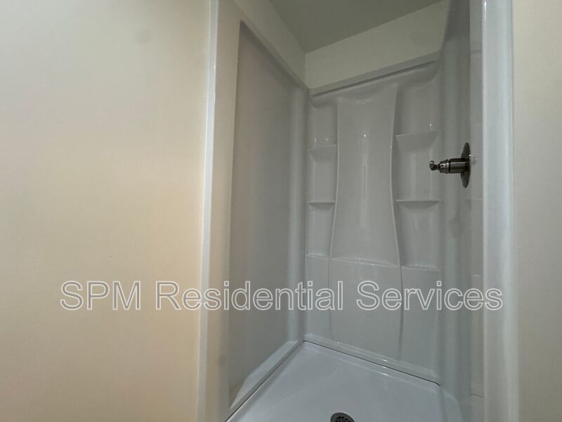 First Floor Unit, Located 0.5 miles from Beach Access property image