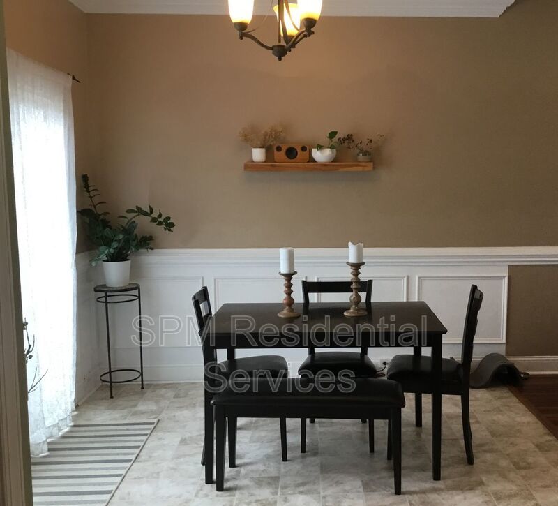 3 Bedroom in Beautiful neighborhood with Community Boat Ramp. property image