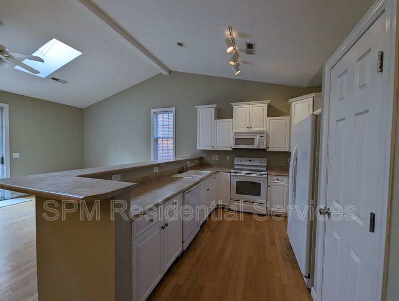 3 Bedroom Townhouse, close to UNCW. property image