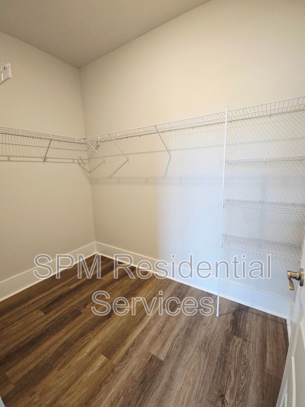 New Construction, Oversize Luxury Pool, Walking distances to the AMAZING amenities. property image