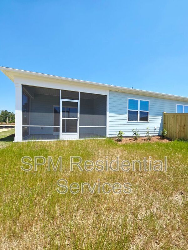 New Construction, Oversize Luxury Pool, Walking distances to the AMAZING amenities. property image