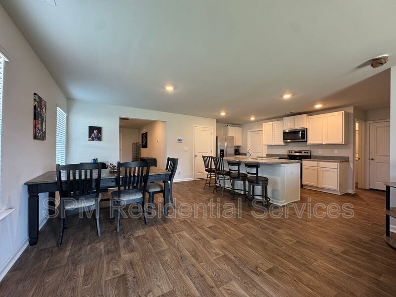 Folkstone Heights - 5 Miles within North Topsail Beach, Large Fenced Backyard, Washer/Dryer Included property image