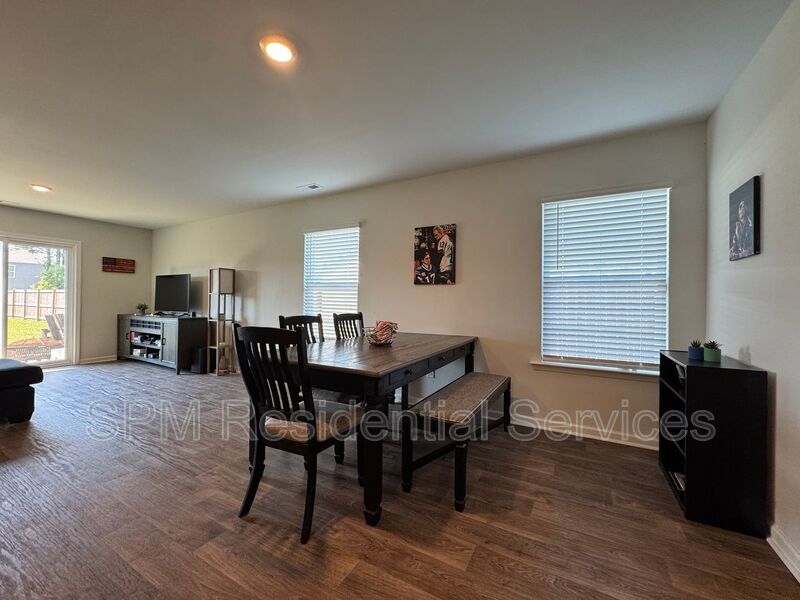 Folkstone Heights - 5 Miles within North Topsail Beach, Large Fenced Backyard, Washer/Dryer Included property image