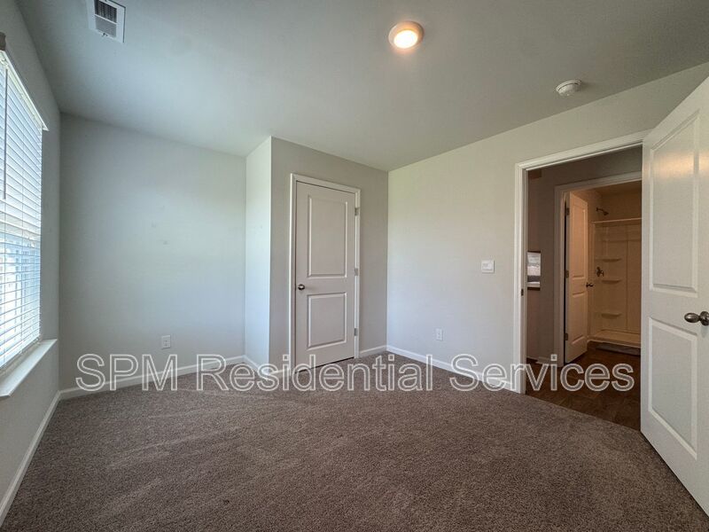 Folkstone Heights - 5 Miles within North Topsail Beach, Large Fenced Backyard, Washer/Dryer Included property image