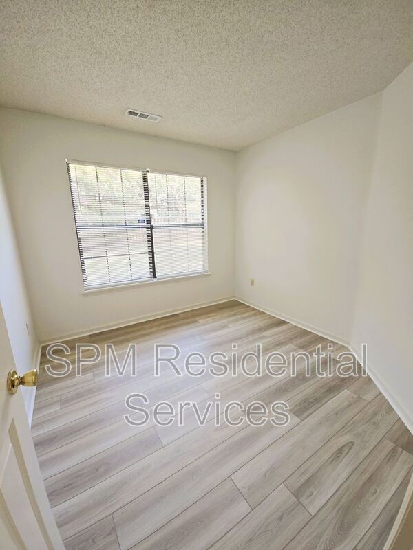 Large fenced in backyard, One story patio home property image