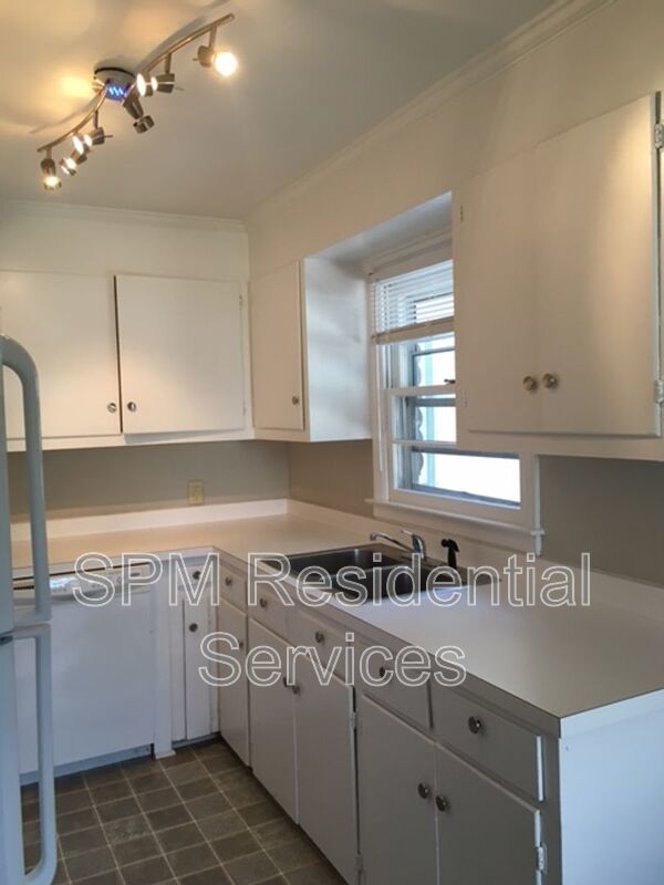 Close to UNCW property image