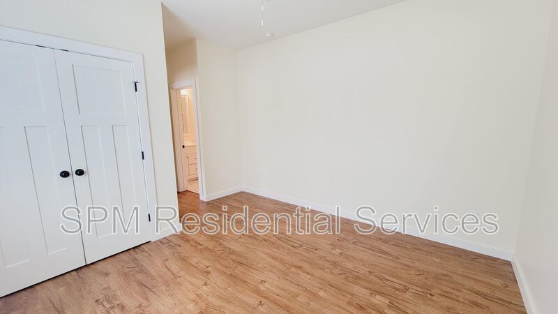 230A Oak Leaf Dr property image