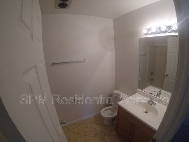 4 Bedrooms, close to UNCW property image