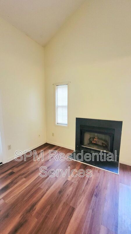 5150 Lampost Cir property image