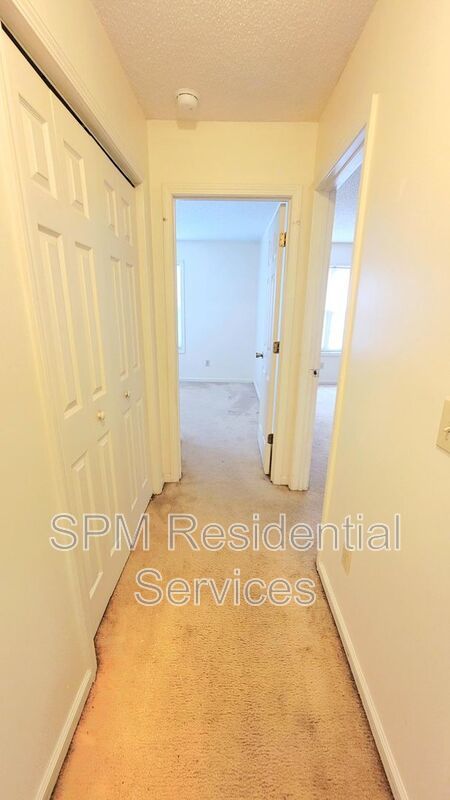 5150 Lampost Cir property image