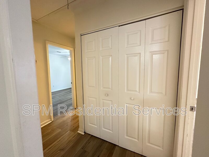 Renovated 2 Bedroom Duplex for Rent - Pet Friendly property image