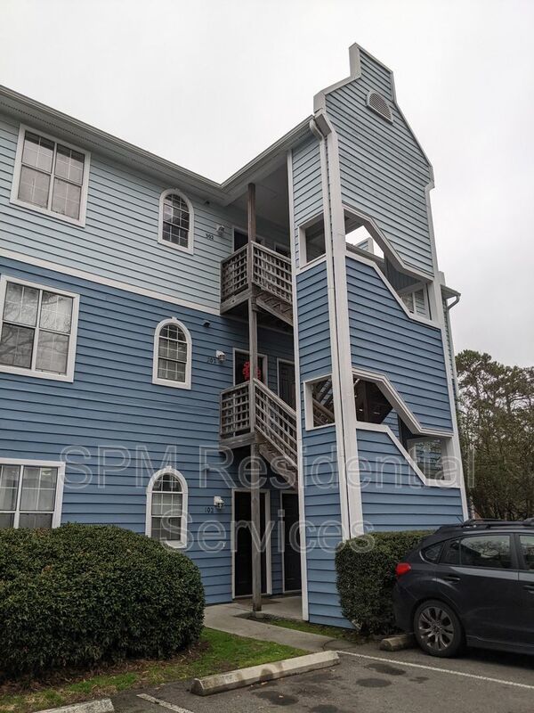 Community Pool, Close to UNCW/Shopping/Resturants property image