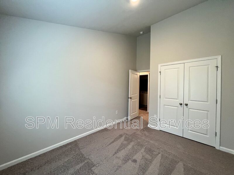 Ibis Landing - Open Concept, Two Story Townhome, Washer & Dryer Included property image